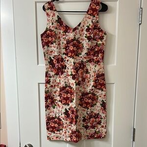 Floral Sleeveless Dress - Red and Cream